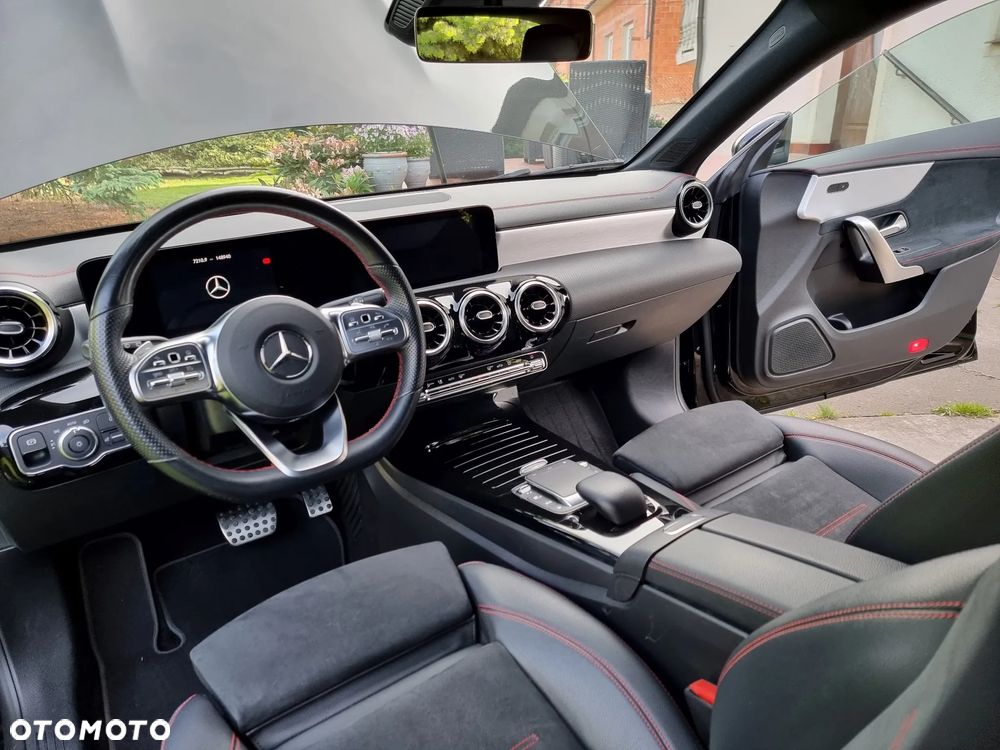 Mercedes-Benz CLA 200 d 8G-DCT Progressive - 14