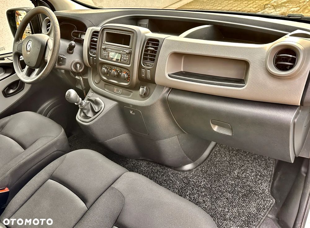 Renault TRAFIC - 5