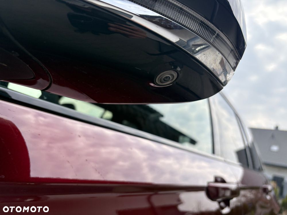 Jeep Grand Cherokee - 13