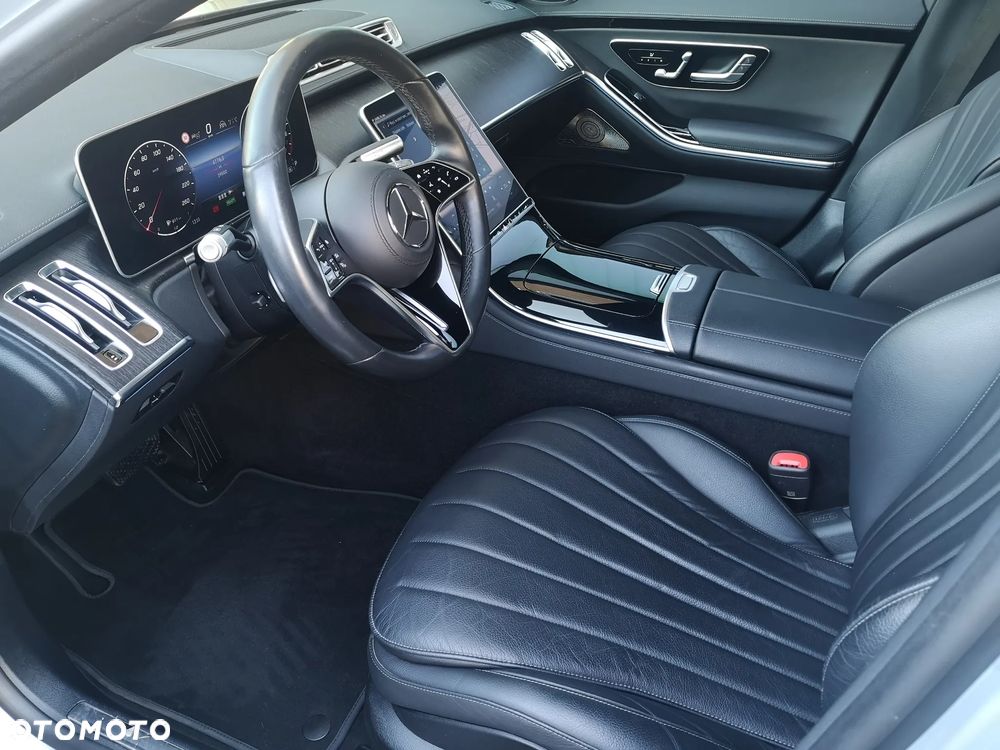 Mercedes-Benz Klasa S 580e L 9G-TRONIC - 17