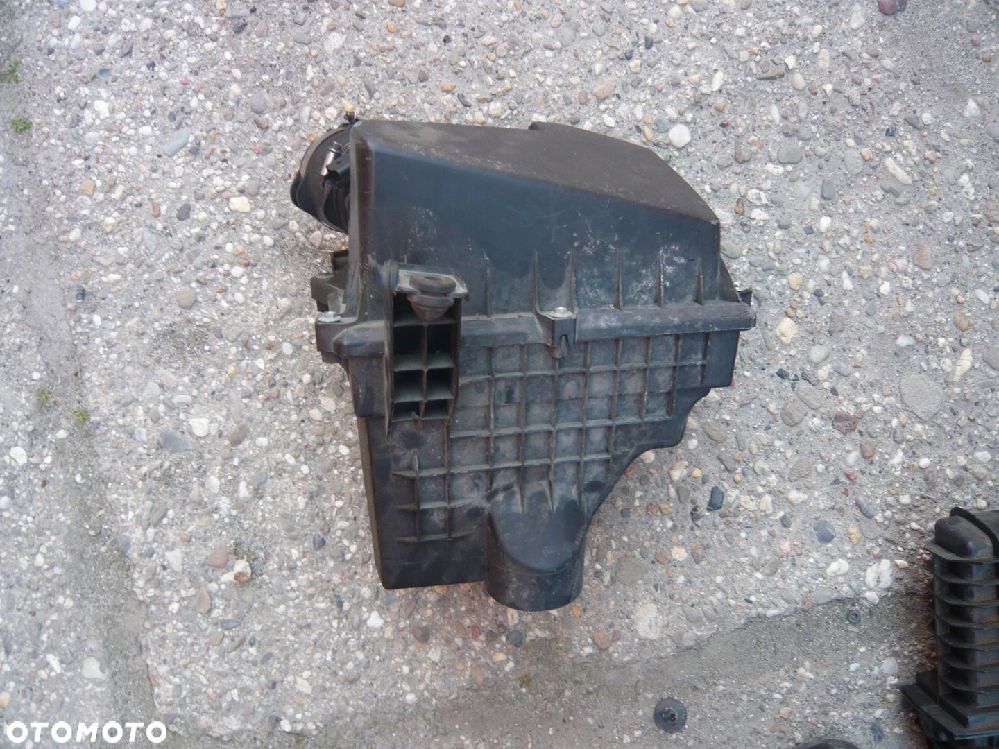 Podstawa obudowa filtra powietrza 3M51-9600-AG Ford C-Max Focus Mk2 - 1