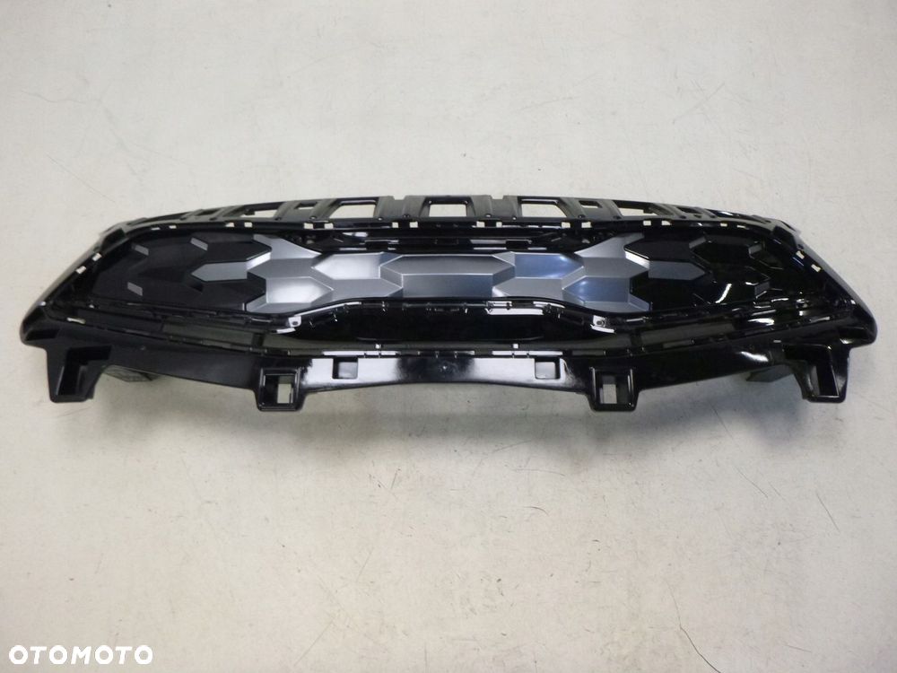 KIA CEED SW LIFT 2021 ATRAPA CHŁODNICY GRILL - 2