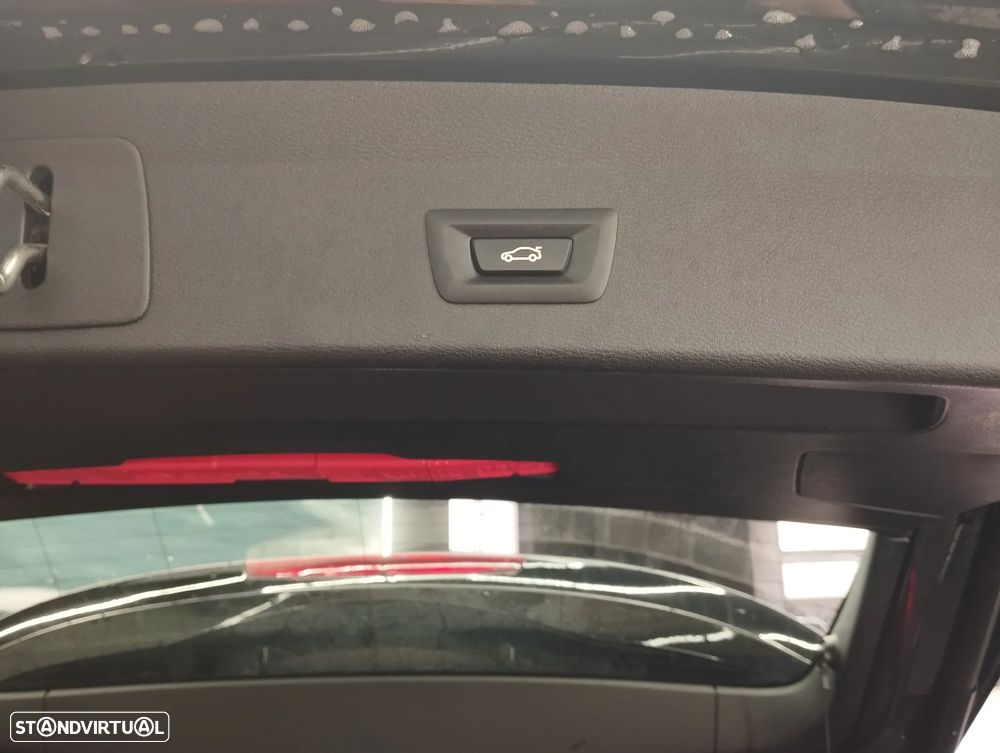 BMW X1 18 d sDrive Auto - 12