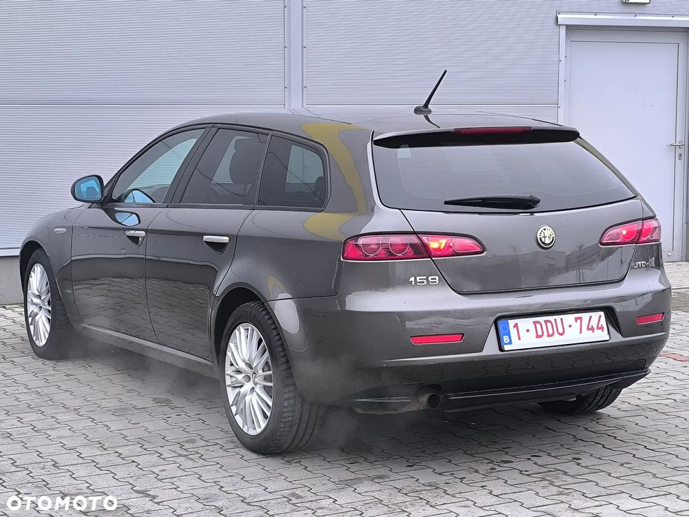 Alfa Romeo 159 2.0 JTDM 16V DPF - 13