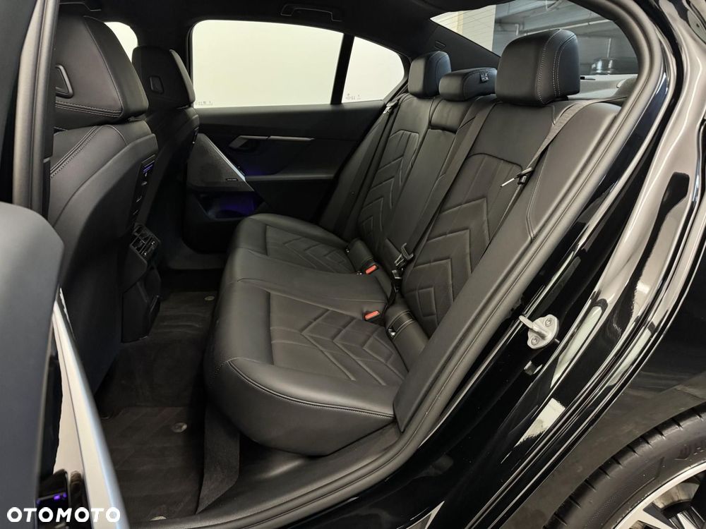 BMW Seria 5 - 23