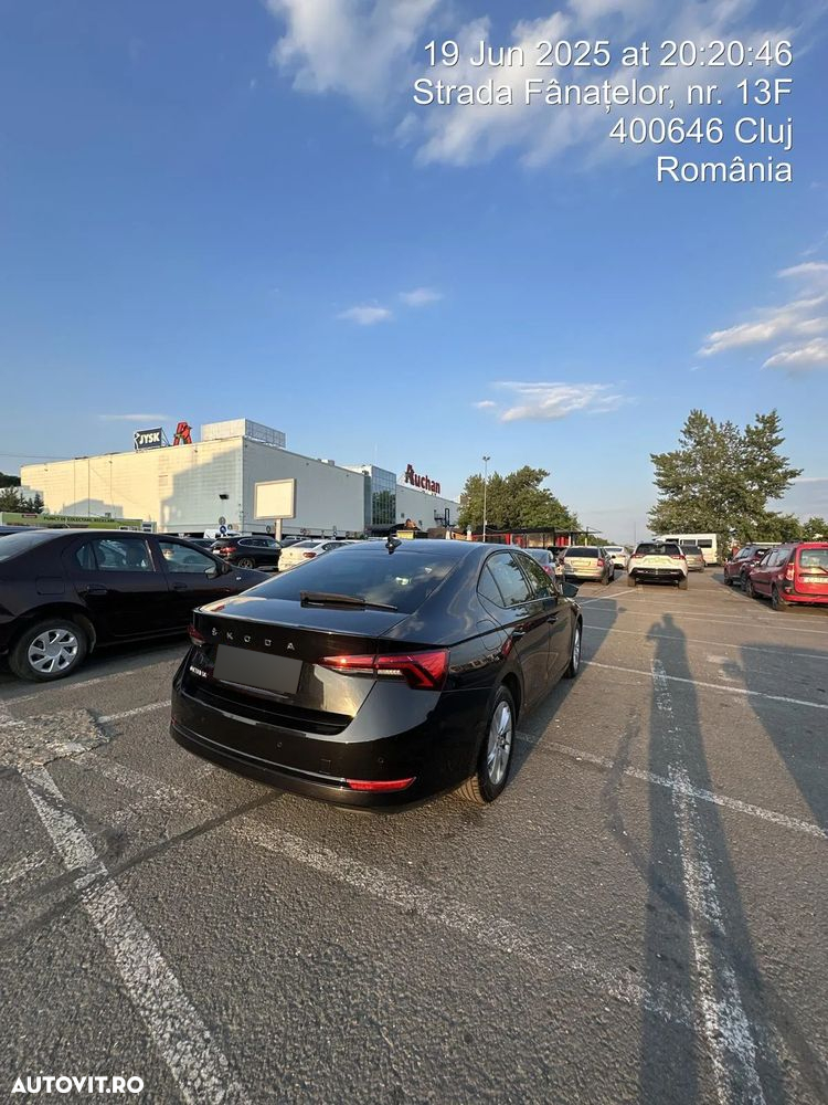 Skoda Octavia 2.0 TDI DSG Ambition - 6