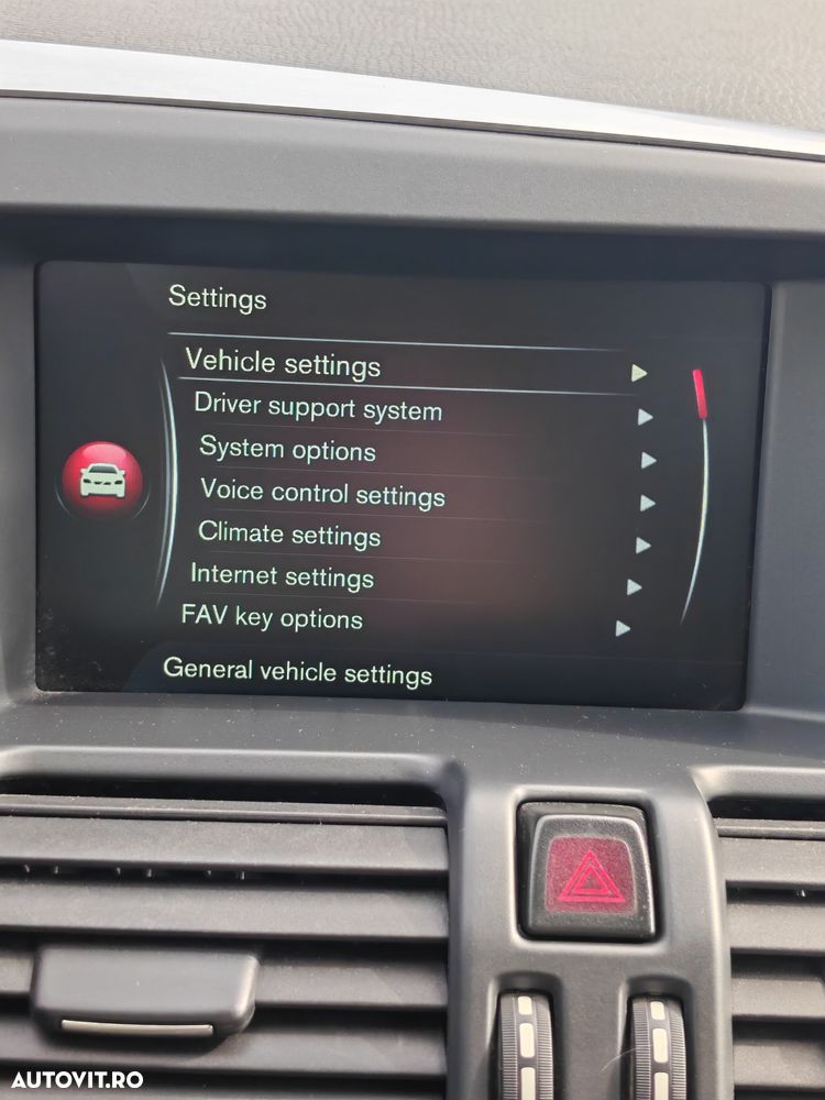 Volvo XC 60 D3 Geartronic Momentum - 21