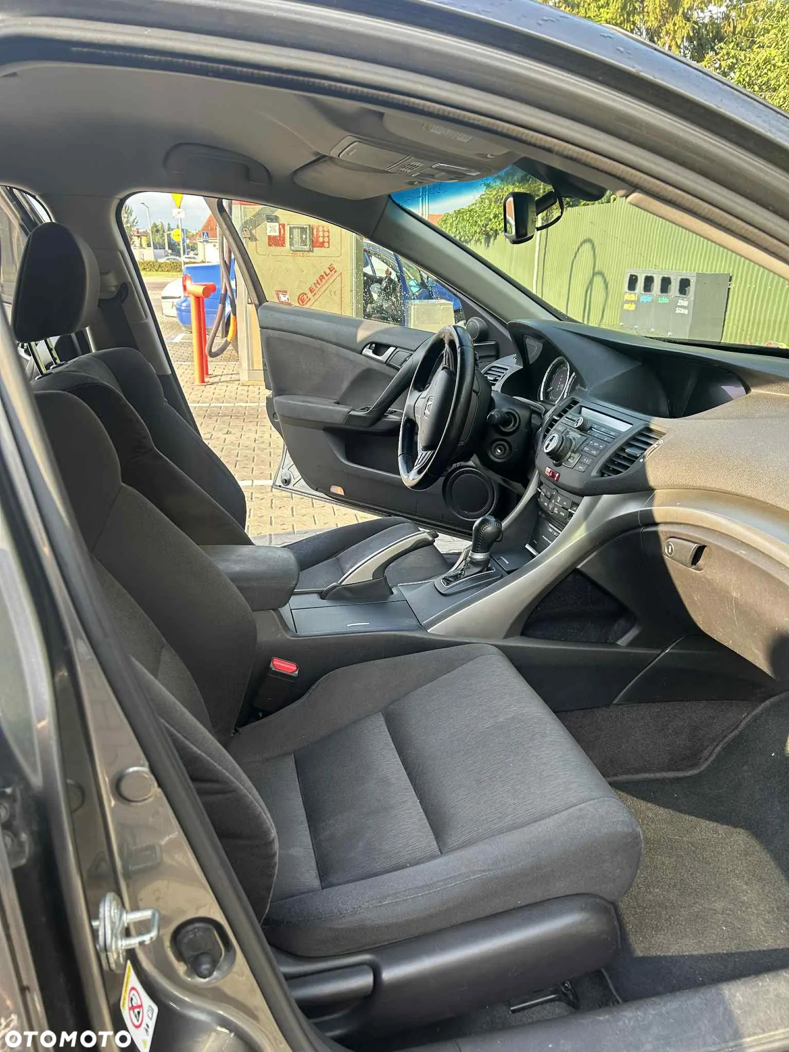 Honda Accord 2.0 Elegance Nav - 6