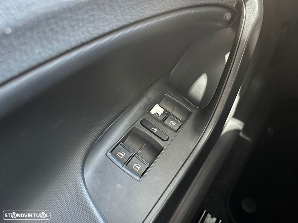 SEAT Ibiza 1.6 TDI Copa DPF - 14