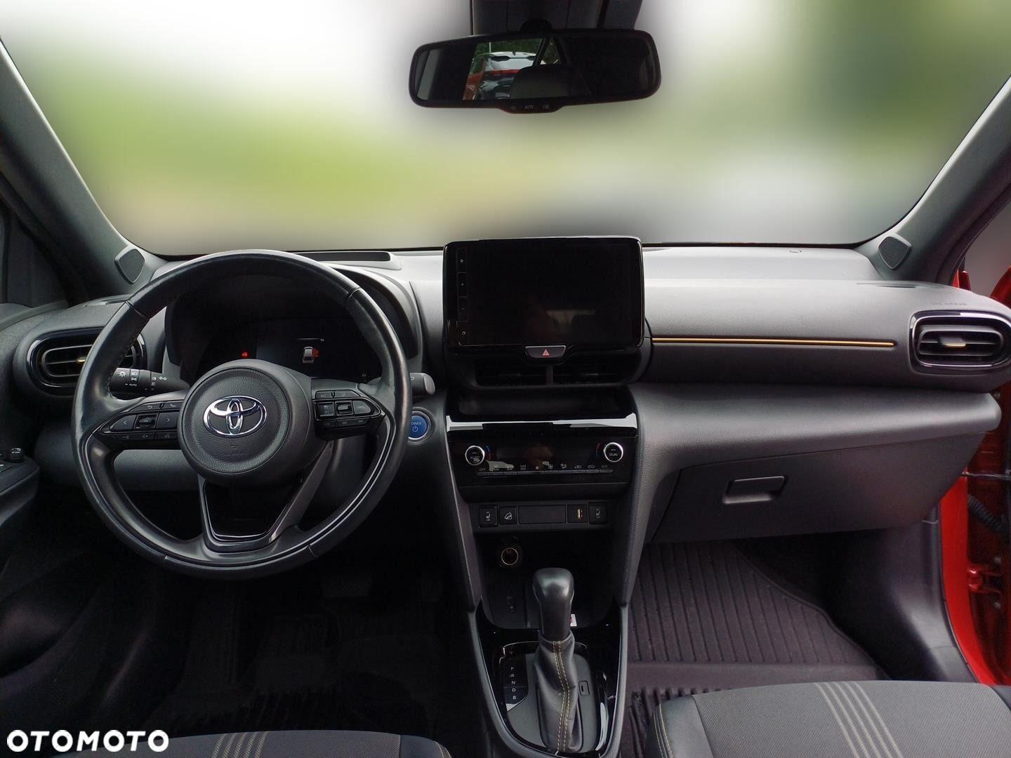 Toyota Yaris Cross - 14