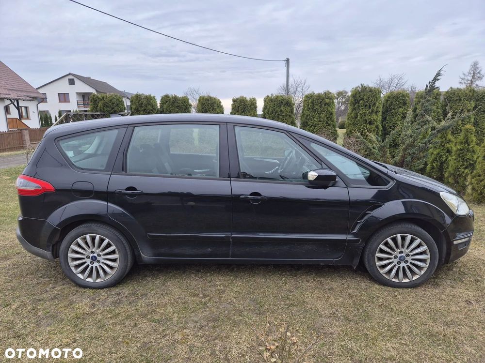 Ford S-Max - 1