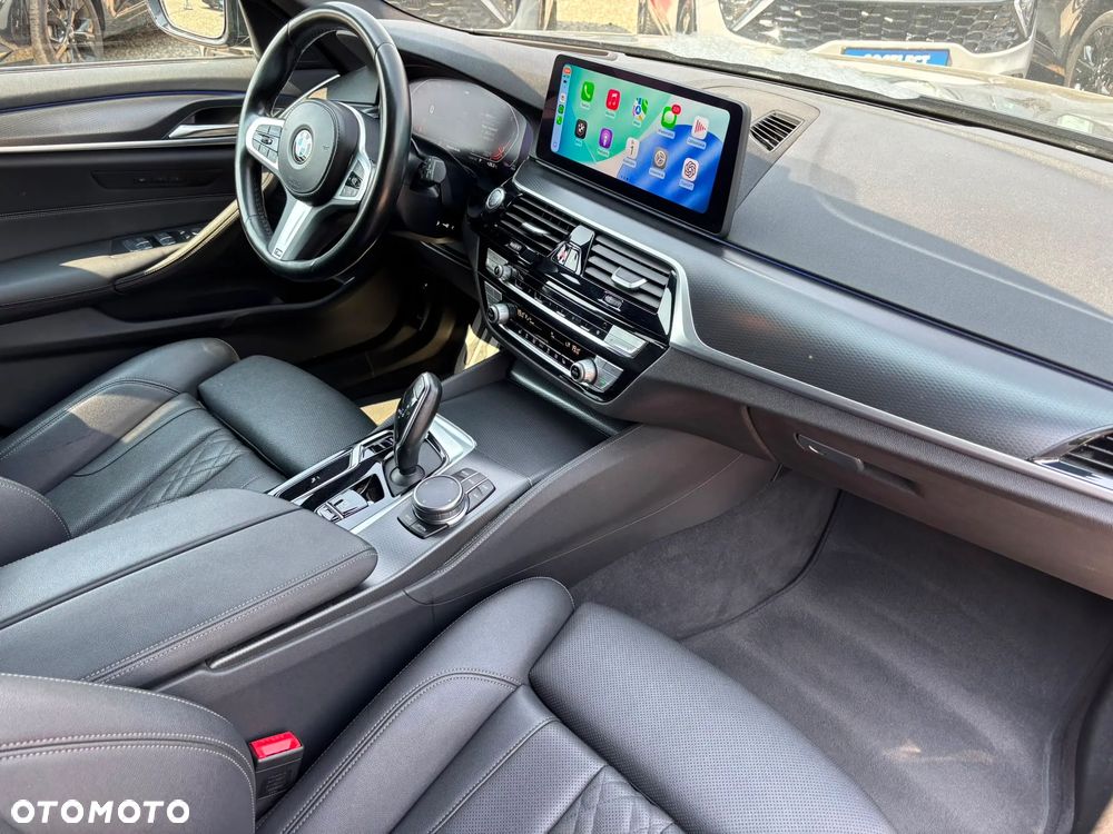 BMW Seria 5 520d xDrive mHEV M Sport sport - 16