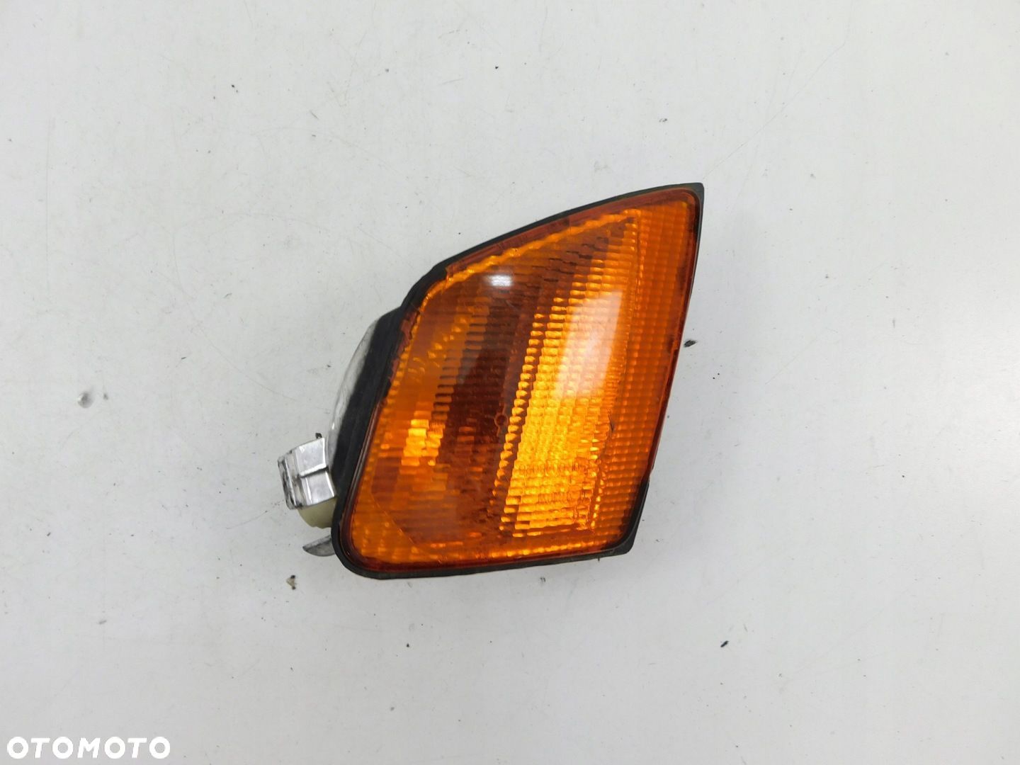 PIAGGIO QUARTZ 50 2T KIERUNKOWSKAZ PRZÓD LEWY - 1