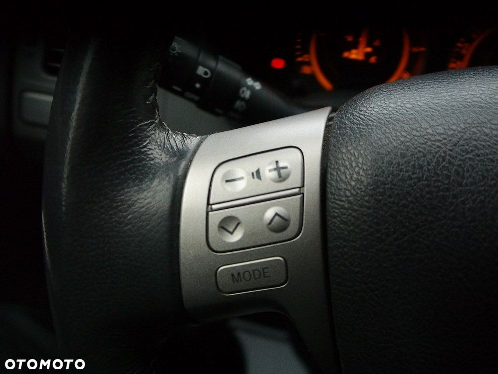 Toyota Auris 1.6 Valvematic Edition - 26