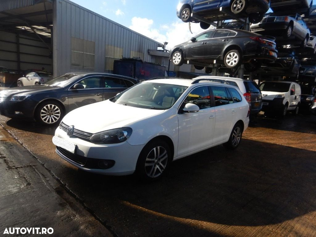 Far dreapta Volkswagen Golf 6 2010 BREAK 1.6 TDI - 5