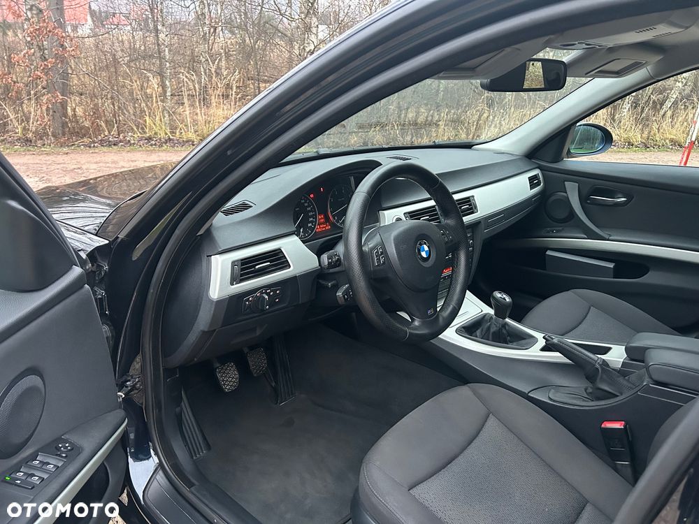 BMW Seria 3 318i Edition Lifestyle - 10