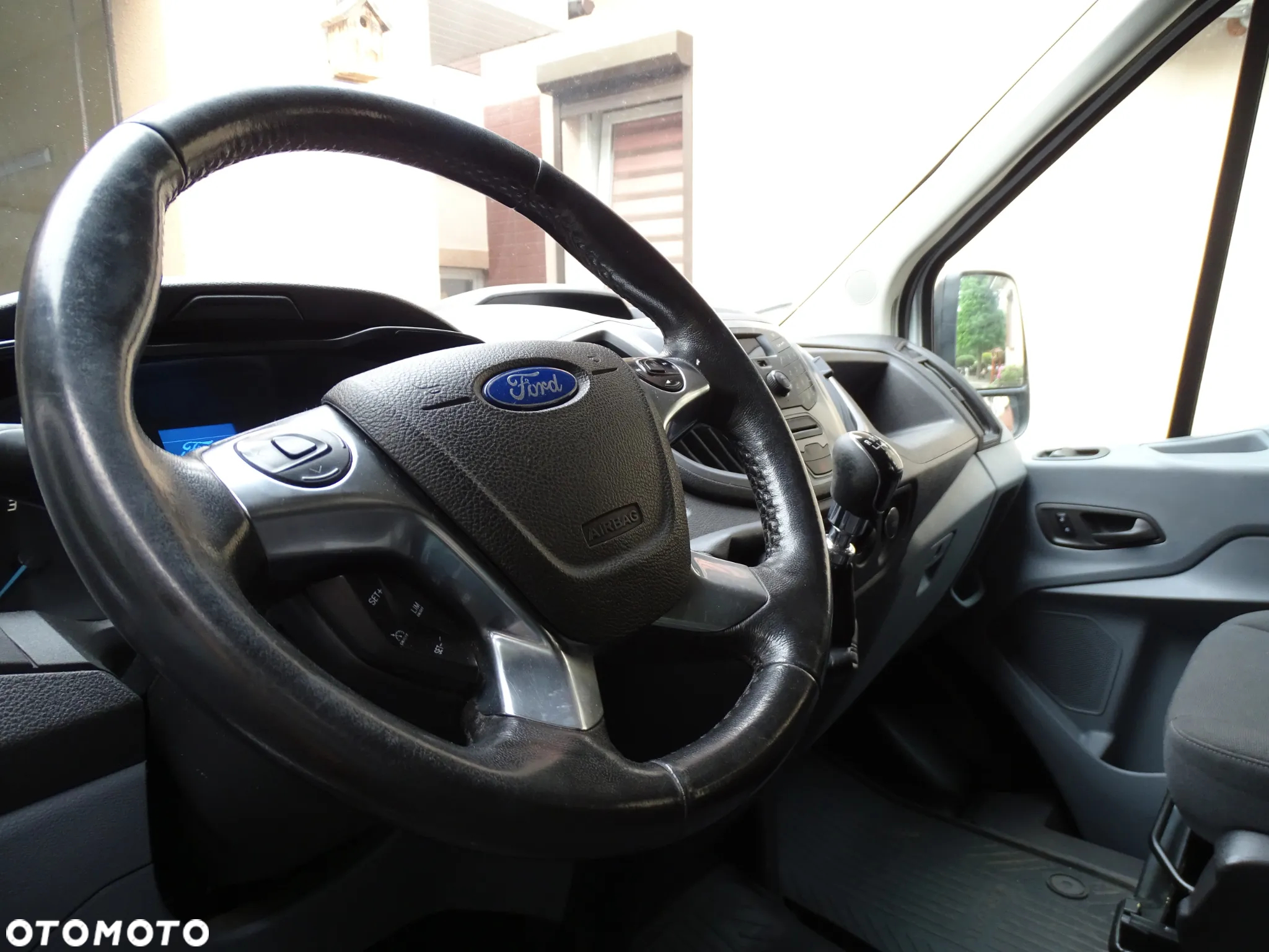Ford TRANSIT 2,2 TDCI 155 PS, 5-OSÓB + PAKA  ,BRYGADÓWKA, KLIMATYZACJA , ŁADNY STAN ! - 11