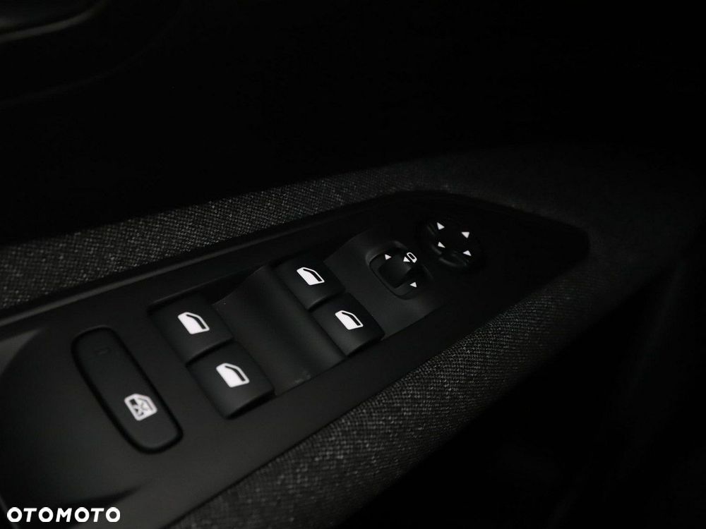 Peugeot 3008 PureTech 130 Stop & Start GPF Active Business-Paket - 38