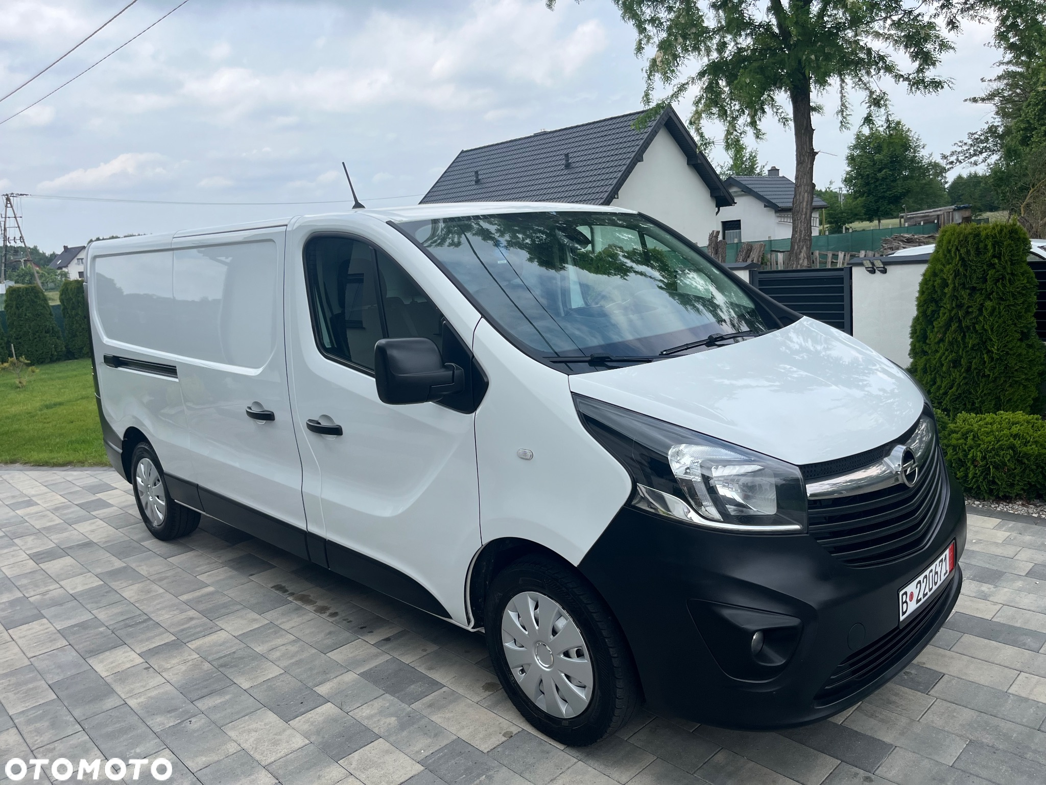 Opel Vivaro - 4