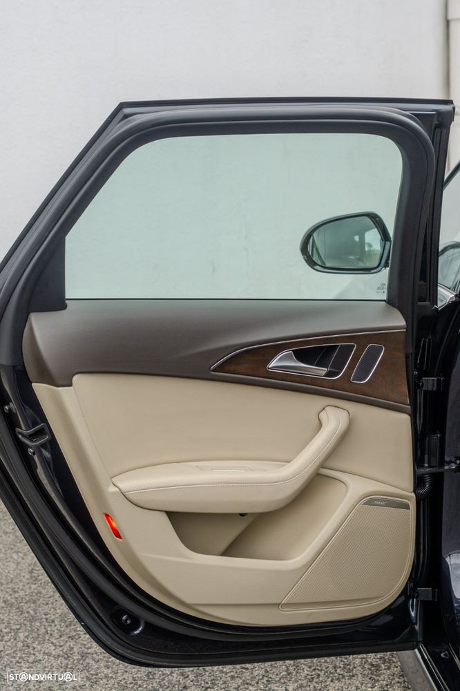 Audi A6 Avant 2.0 TDi Exclusive S tronic - 28