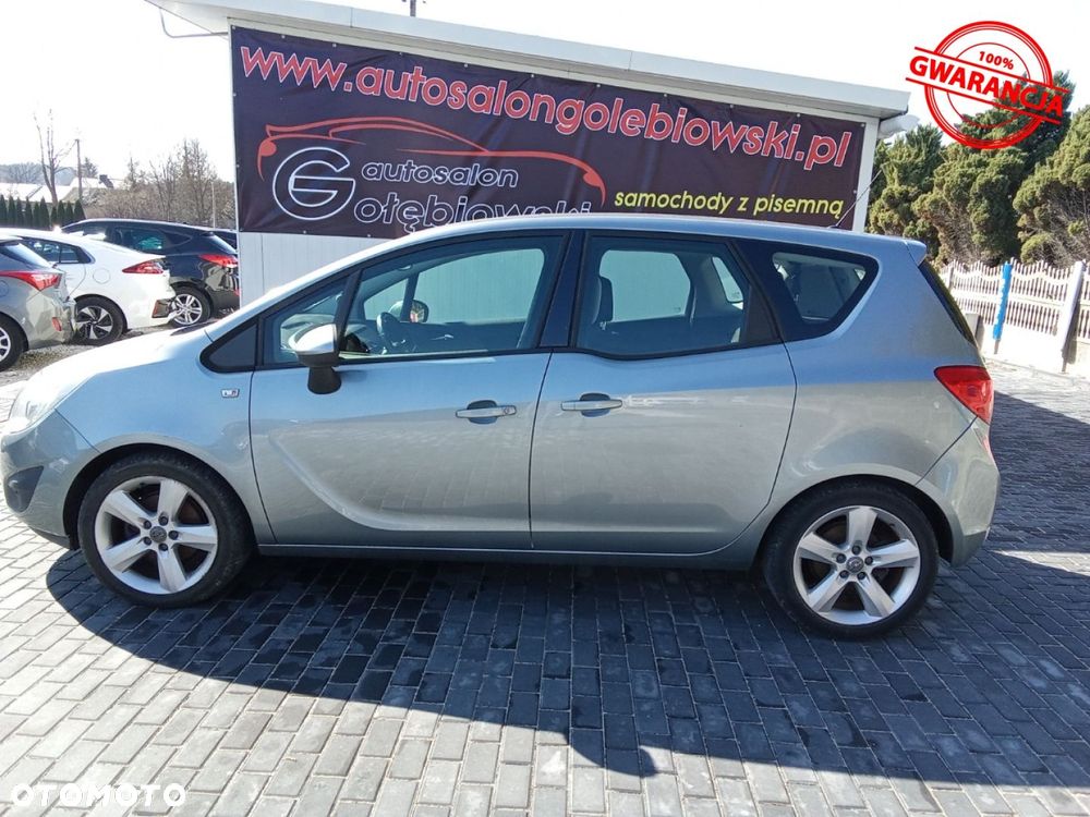Opel Meriva - 12