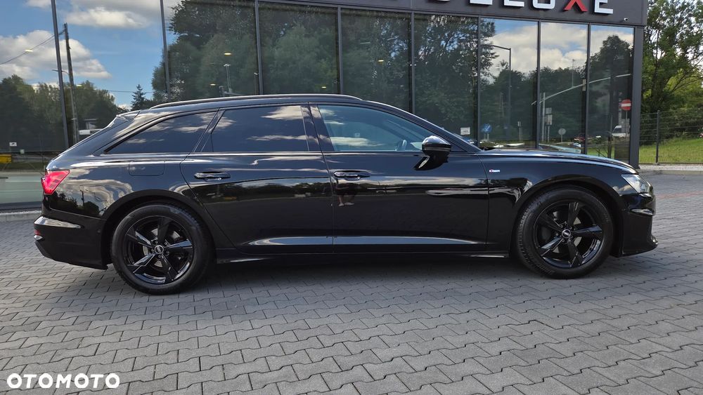Audi A6 Avant - 1