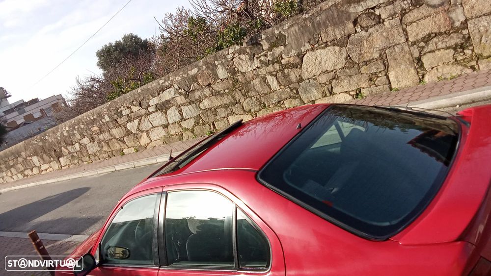 Honda Civic 1.4i - 6