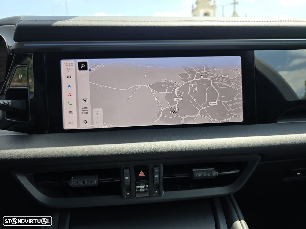 Porsche Macan Electric 4 - 28