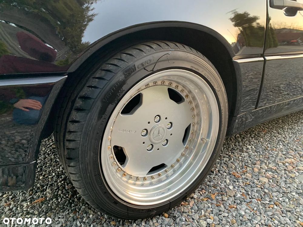 Mercedes-Benz SL - 10