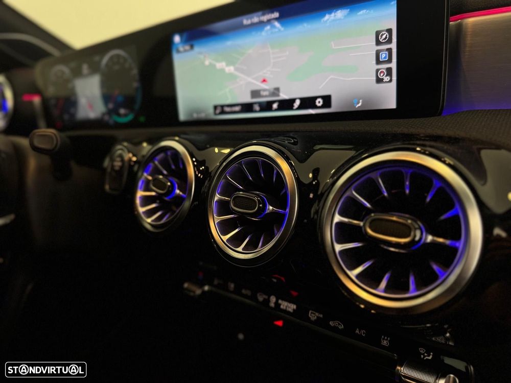 Mercedes-Benz CLA 250 - 14