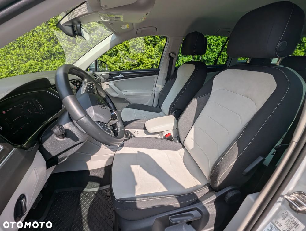 Volkswagen Tiguan 2.0 TSI 4Mot Elegance DSG - 24