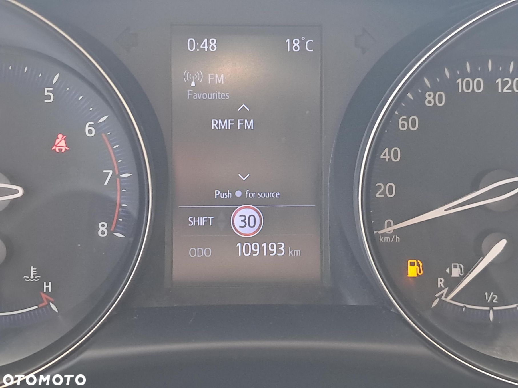 Toyota C-HR 1.2 T GPF Premium - 24