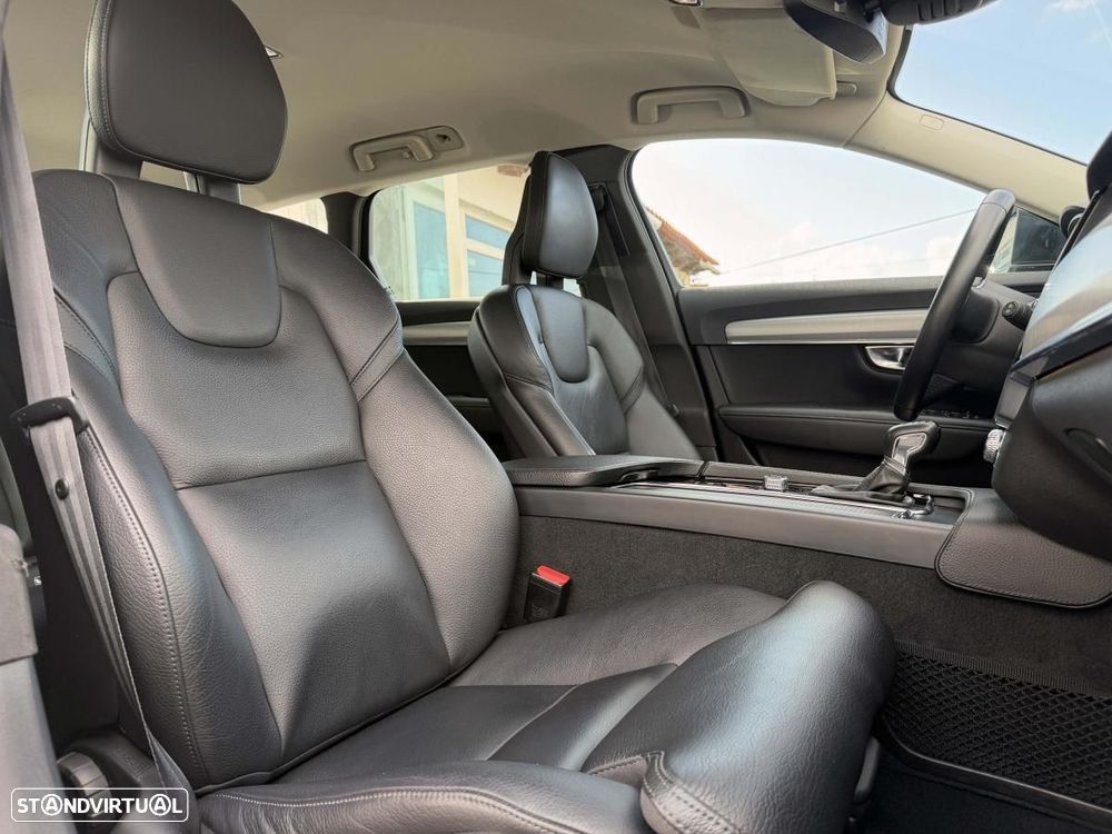 Volvo V90 2.0 D4 Momentum Plus Geartronic - 27