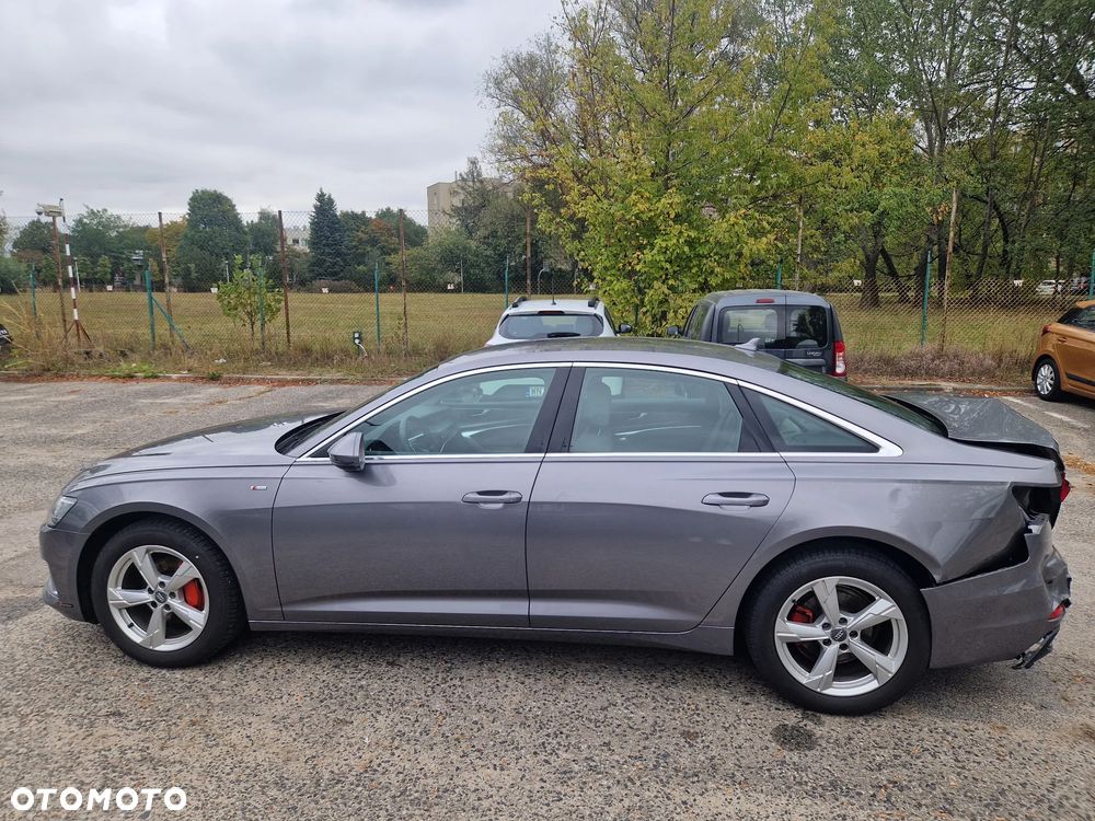 Audi A6 - 6