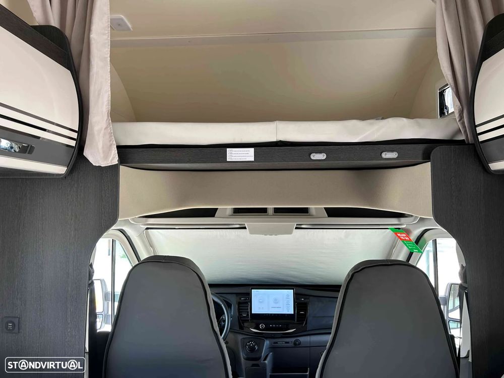 Ford Transit Roller Team Kronos 284M | Ford Transit 2.0 TDCi 165 CV Automática | 5 Lugares - 24