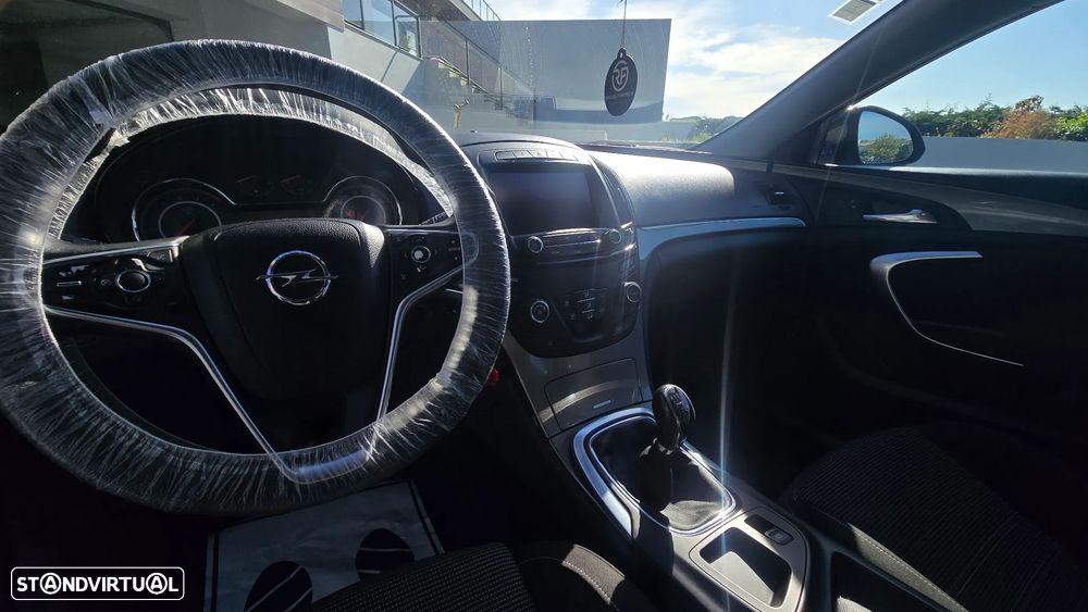 Opel Insignia Sports Tourer 2.0 CDTi Selection S/S - 24