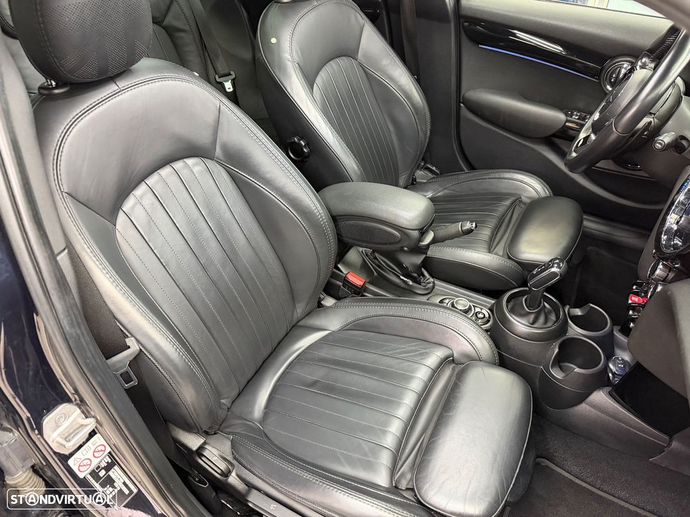 MINI 5 Portas Cooper S Aut. JCW - 19