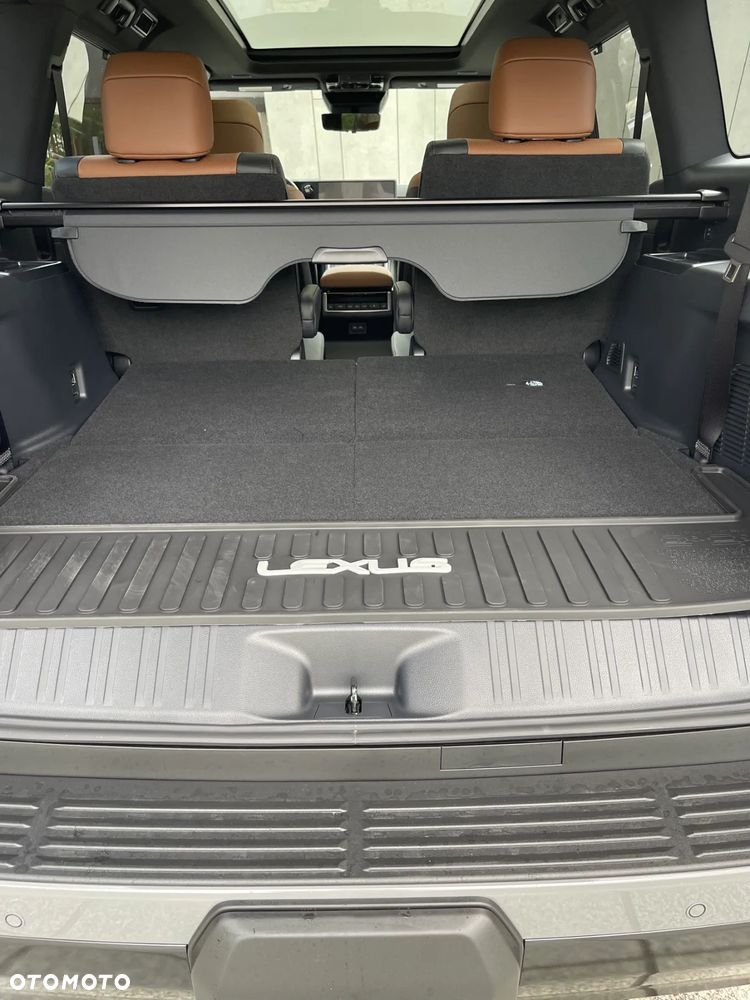Lexus GX - 10