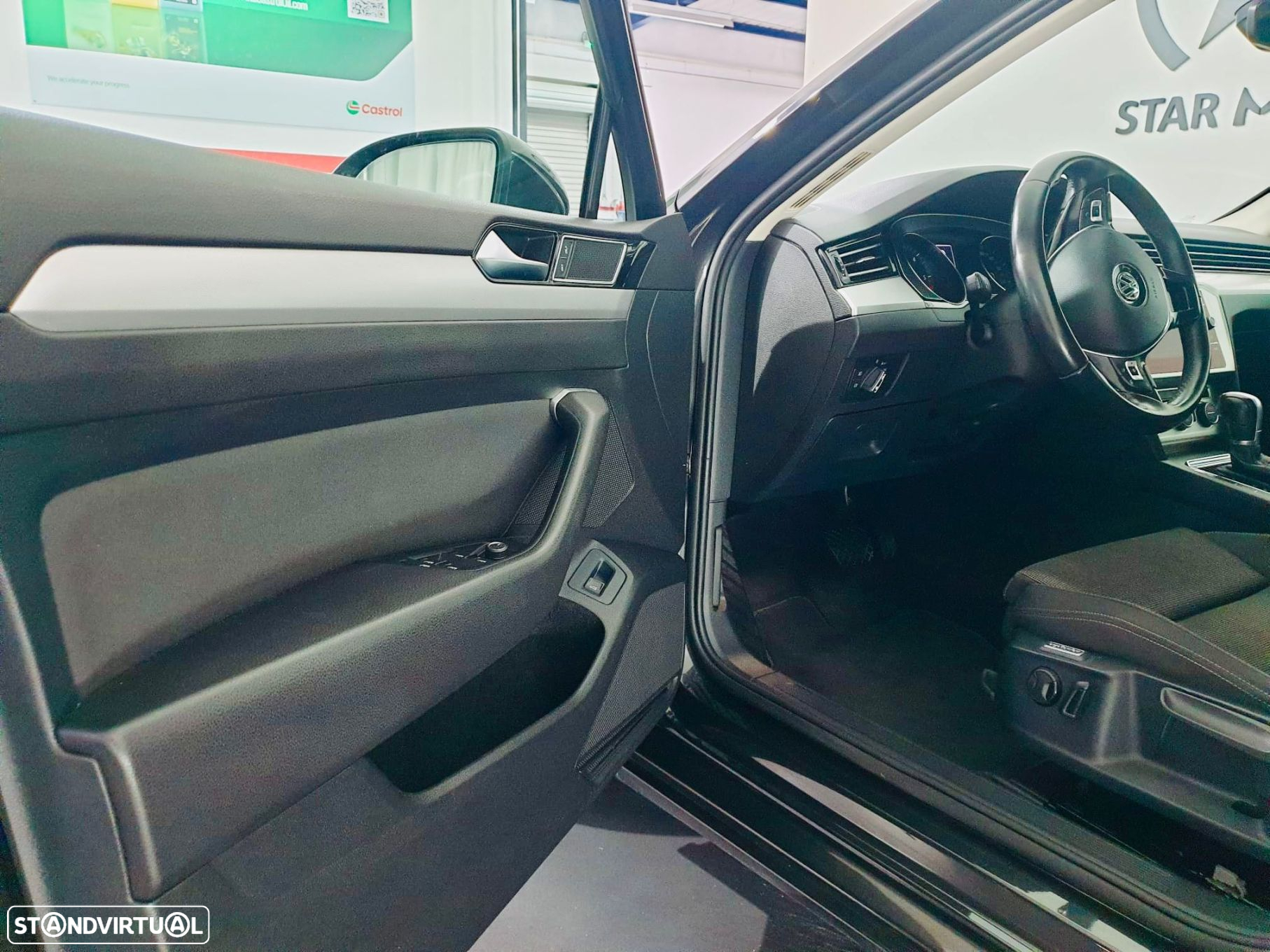 VW Passat - 18