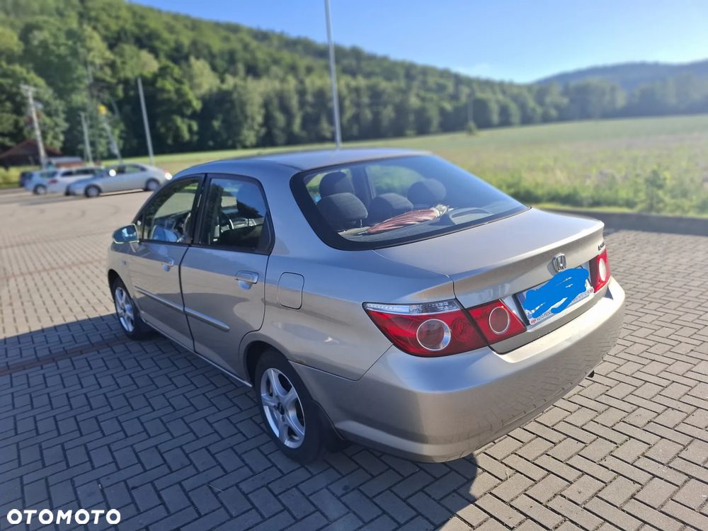 Honda City 1.4 Comfort - 5
