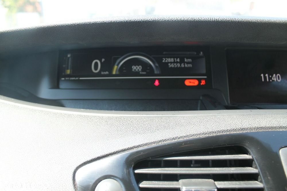 Renault Grand Scenic - 14