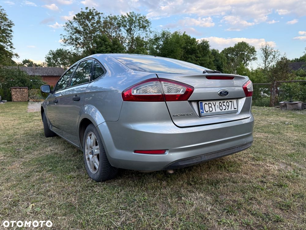 Ford Mondeo 2.0 Trend - 3