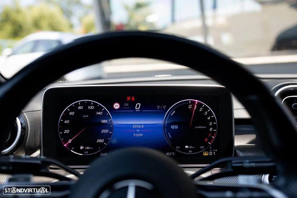 Mercedes-Benz C 300 e AMG Line - 12