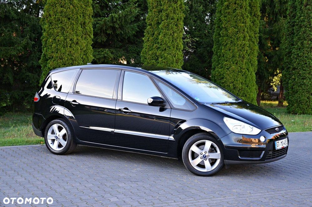Ford S-Max - 14