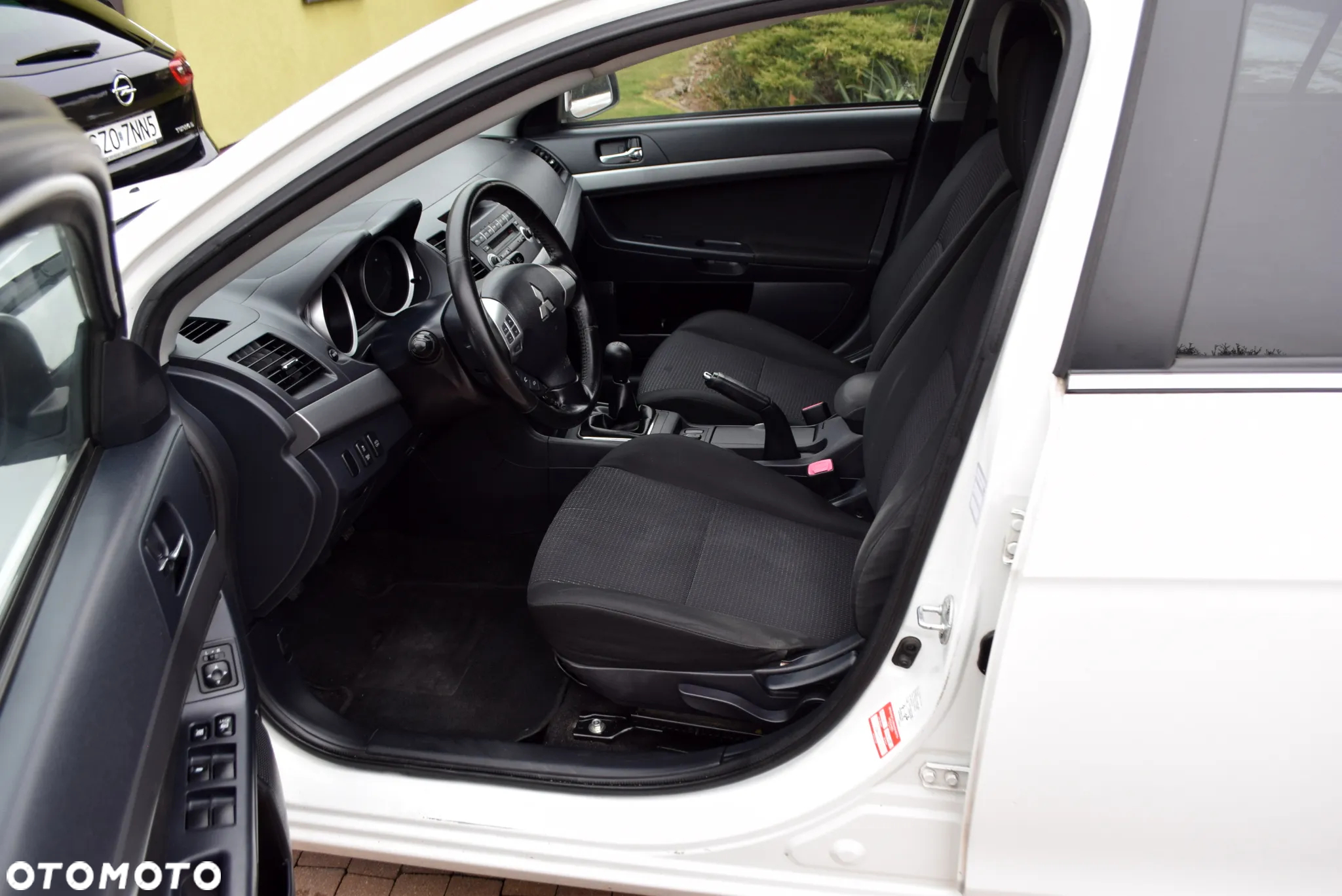 Mitsubishi Lancer Sportback 1.6 ClearTec Plus - 11