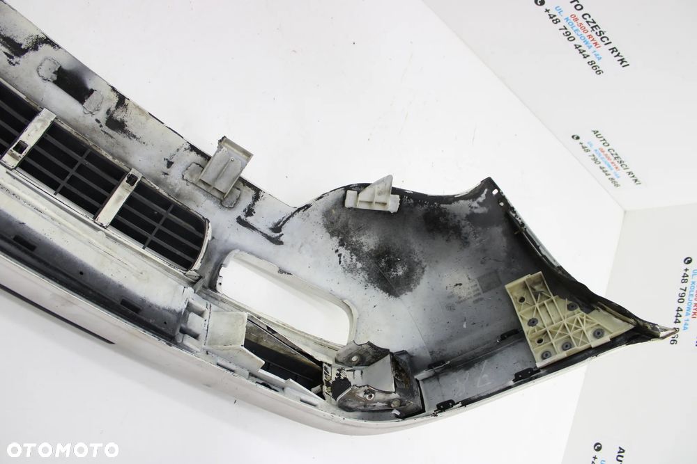 AUDI 80 B4 Zderzak Przód 8A0807111D - 6