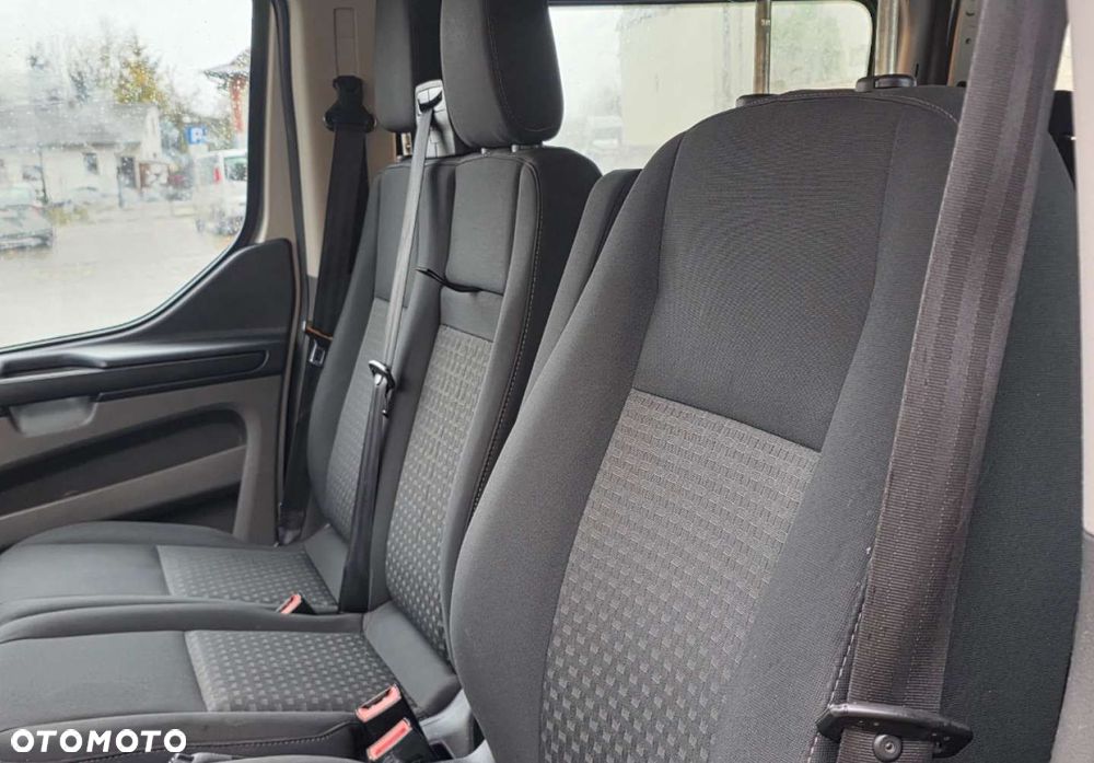 Ford Transit Custom - 10