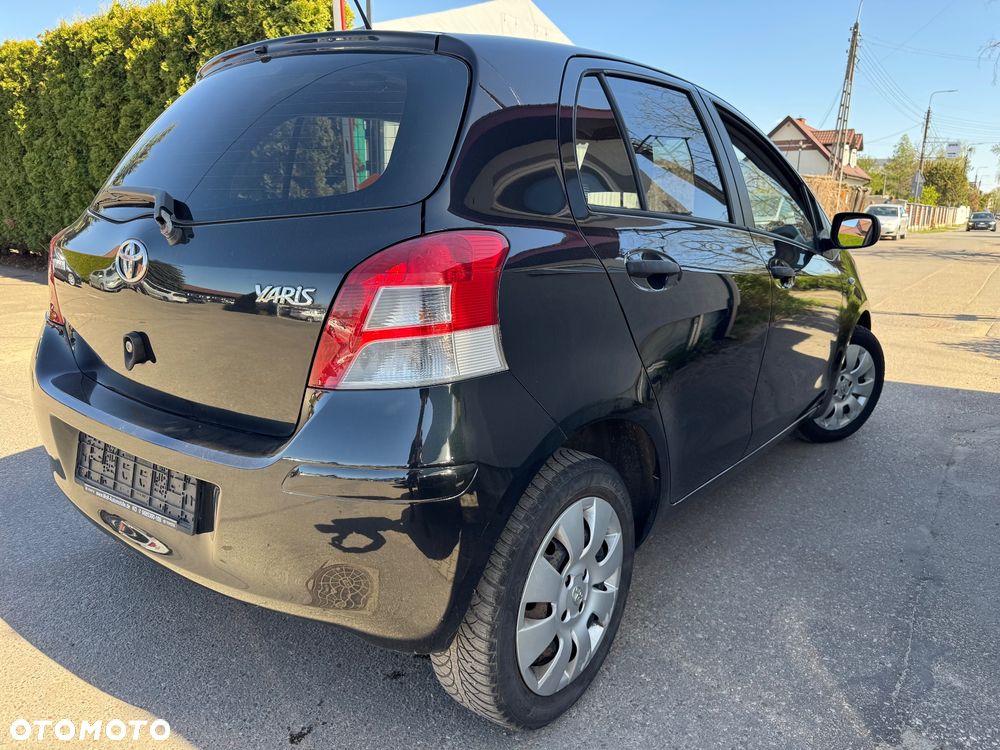 Toyota Yaris 1.33 VVT-i Cool - 3