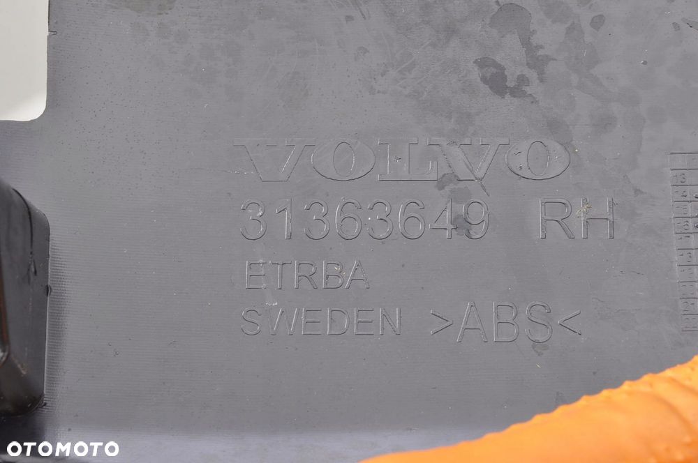 VOLVO XC90 II LISTWA PROGOWA PRAWA RDESIGN PODŚWIETLANA 31363649 - 6