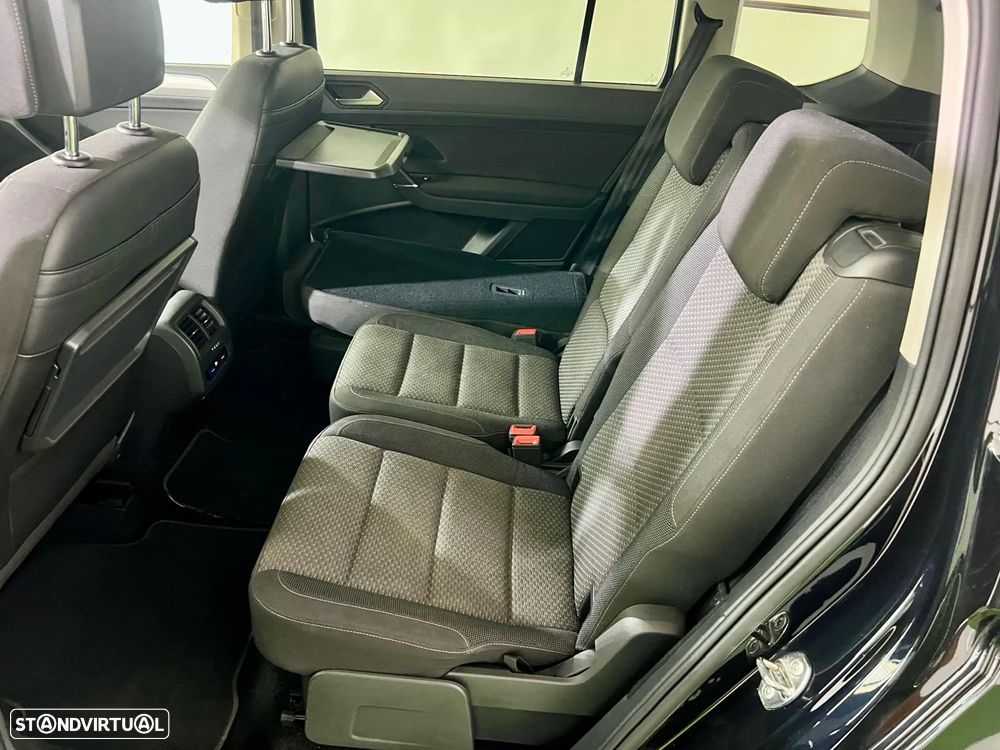 VW Touran 1.6 TDI Highline DSG - 6